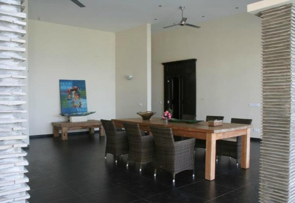 Villa Dunia Impian Kubutambahan  Buitenkant foto