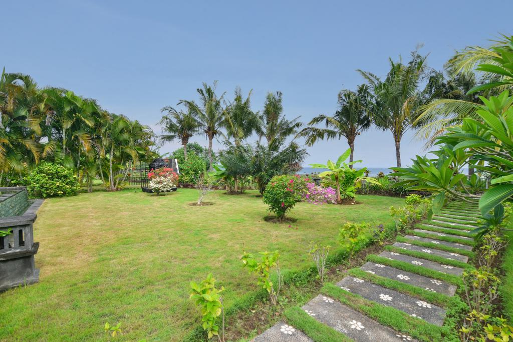 Villa Dunia Impian Kubutambahan  Buitenkant foto